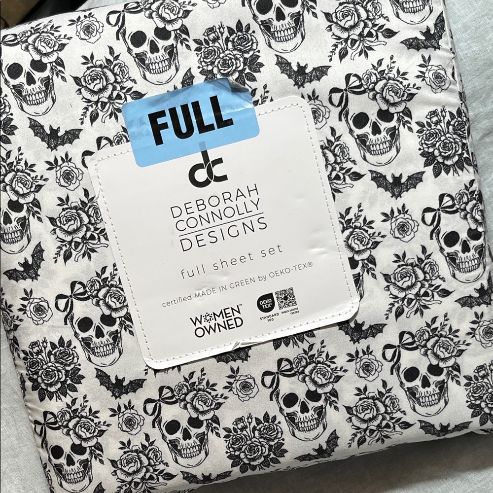 Deborah Connolly Designs Skull Print Full Sheet Set